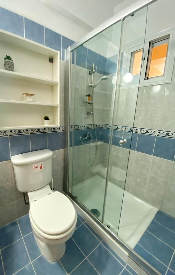Cozy Poolside Apartment Paphos Eksteriør billede